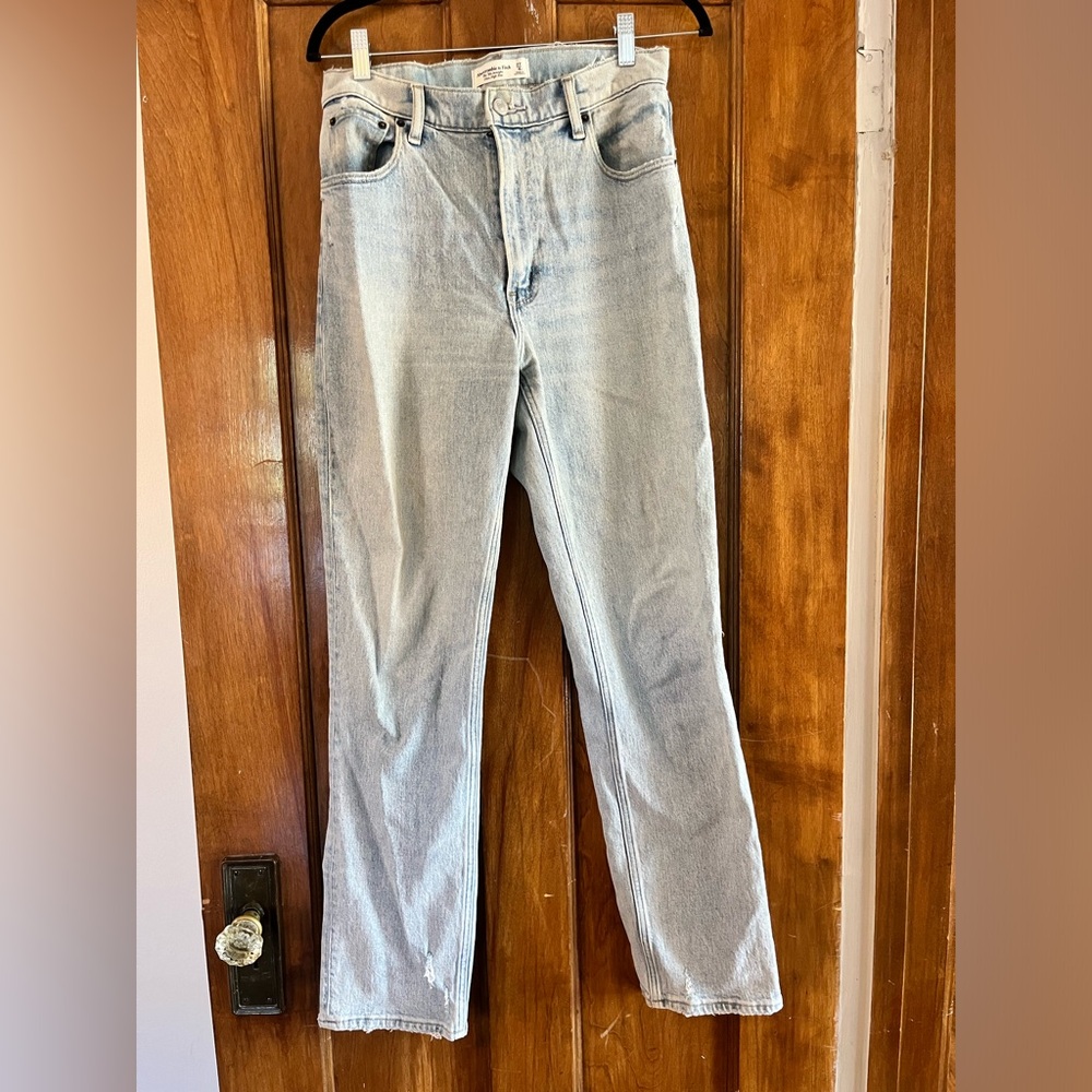 Abercrombie 90s Straight Ultra High-rise Jeans